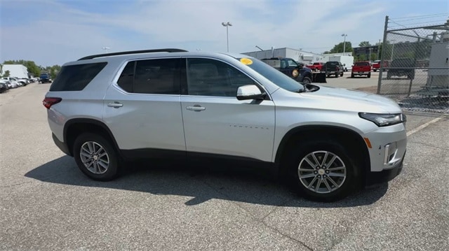 Used 2022 Chevrolet Traverse 3LT with VIN 1GNEVHKW3NJ112534 for sale in Burlington, VT