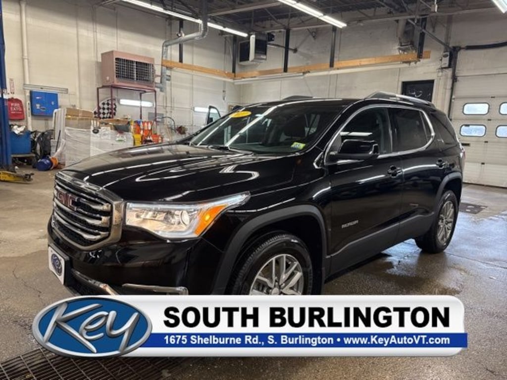 Used 2017 GMC Acadia SLE-2 SUV