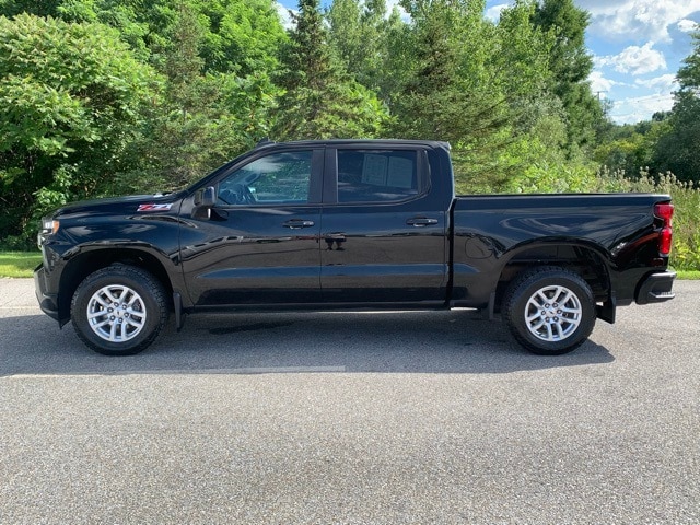 Used 2019 Chevrolet Silverado 1500 RST with VIN 3GCUYEED4KG150310 for sale in Burlington, VT