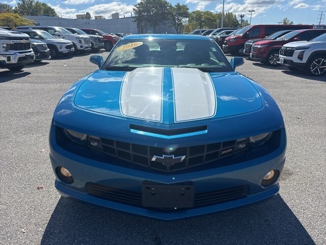 2010 Chevrolet Camaro 2SS photo 2