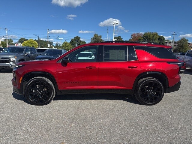 2024 Chevrolet Traverse RS photo 3