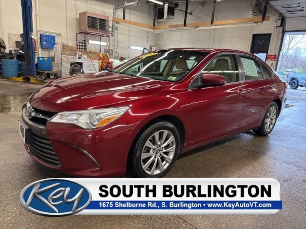 Used 2017 Toyota Camry XLE Sedan