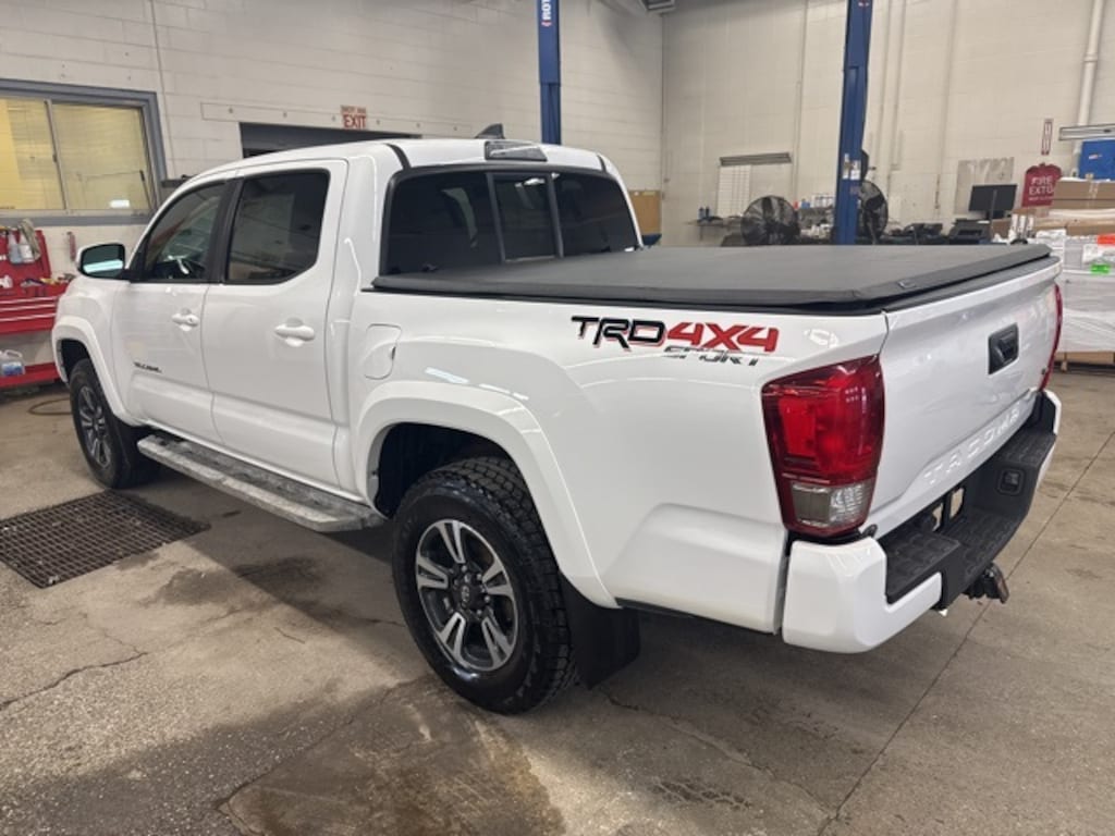 Used 2016 Toyota Tacoma TRD Sport Truck