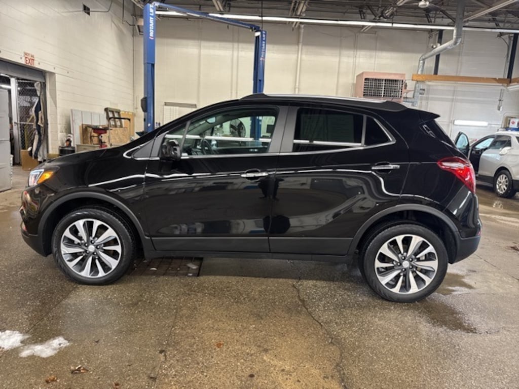 Used 2022 Buick Encore Preferred SUV