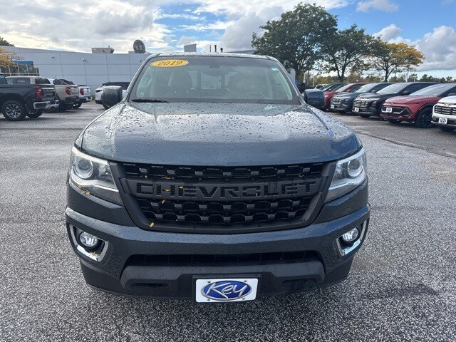 2019 Chevrolet Colorado Z71 photo 2