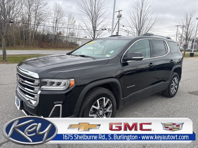 2023 GMC Acadia SLT's photo