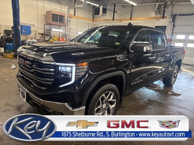 2023 GMC Sierra 1500 SLT's photo