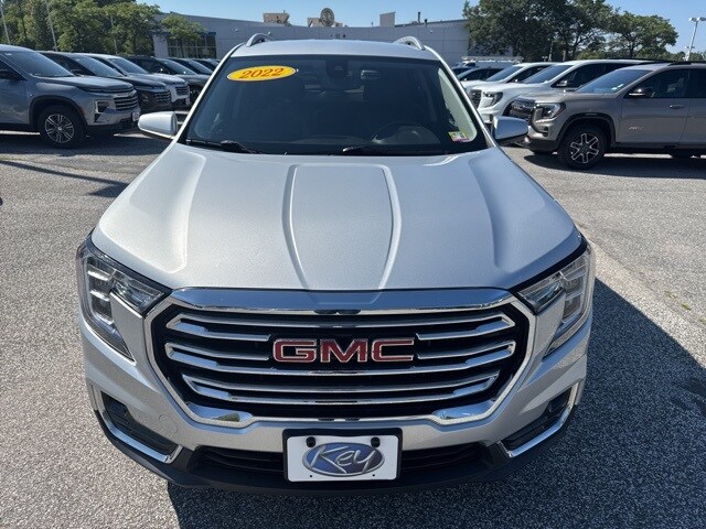 2022 Gmc Terrain SLT photo 2