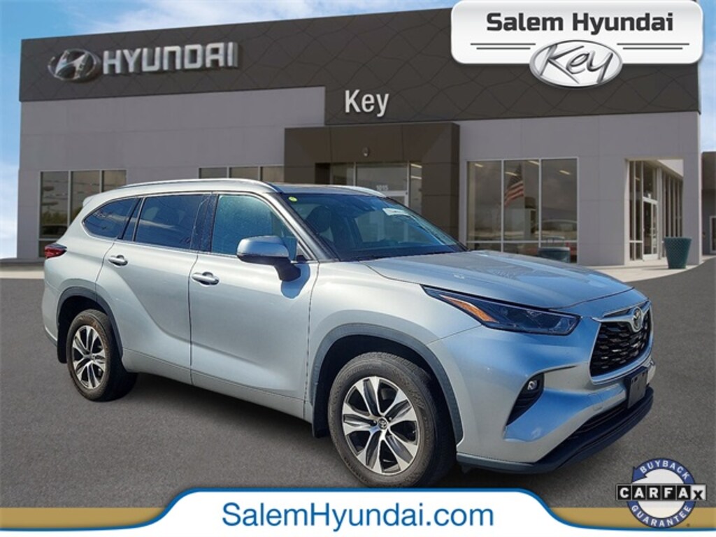 Used 2021 Toyota Highlander XLE SUV