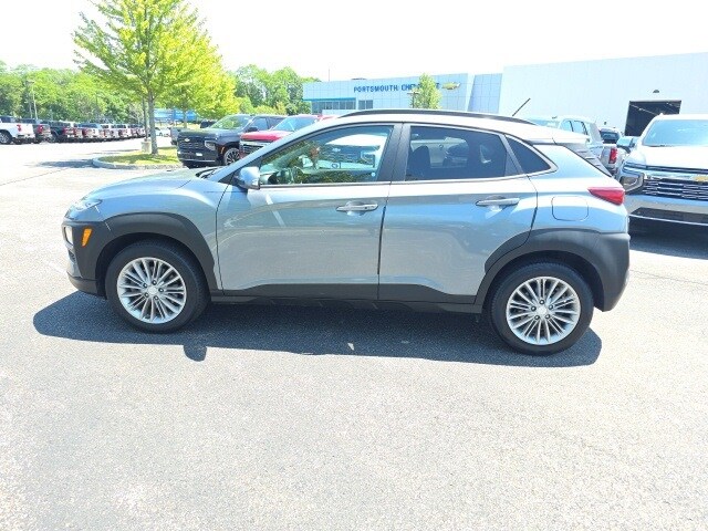 2019 Hyundai Kona SEL photo 2