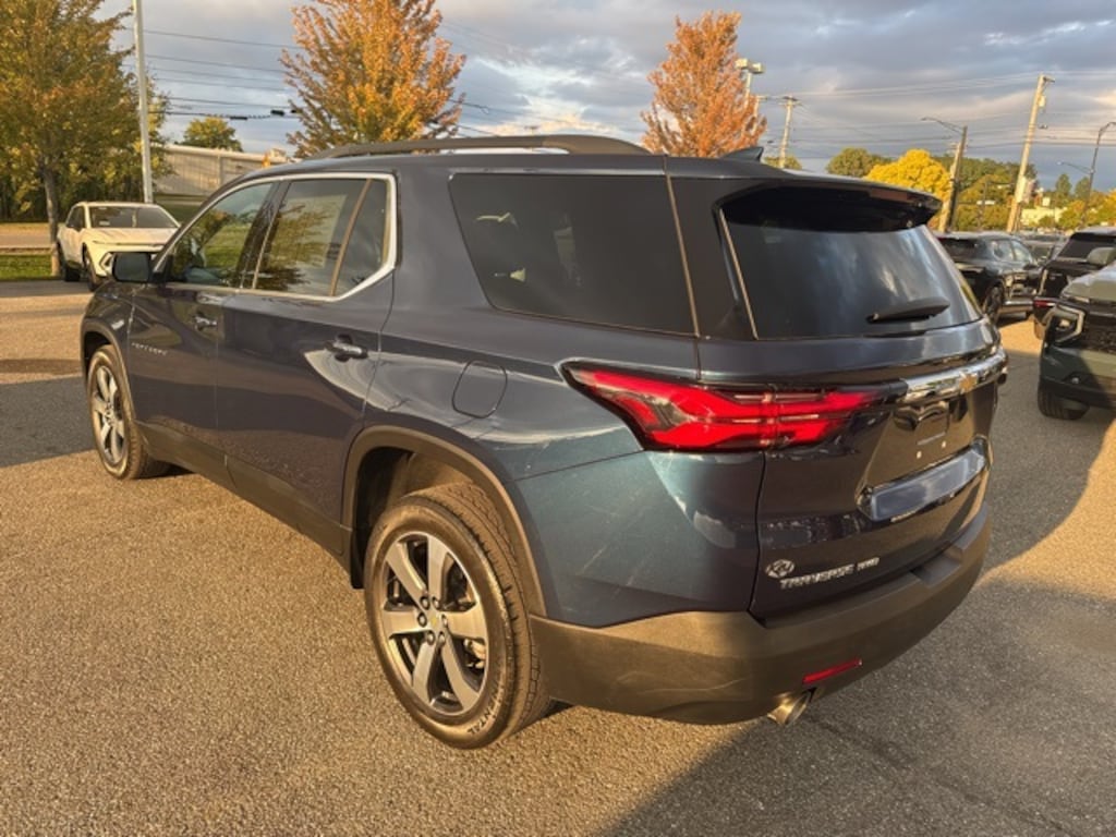 Used 2023 Chevrolet Traverse LT Leather SUV