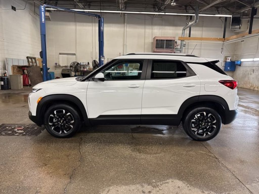 Used 2023 Chevrolet Trailblazer LT SUV