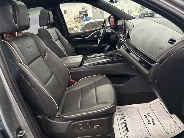 2023 Cadillac Escalade ESV Sport - Photo 28