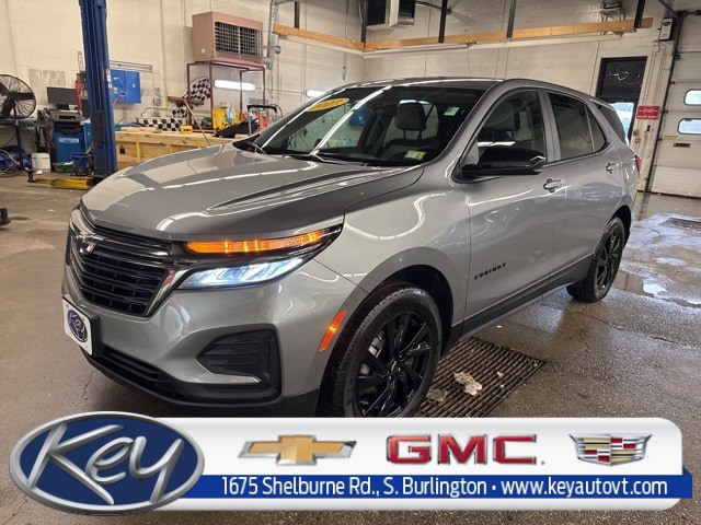 2023 Chevrolet Equinox LS's photo