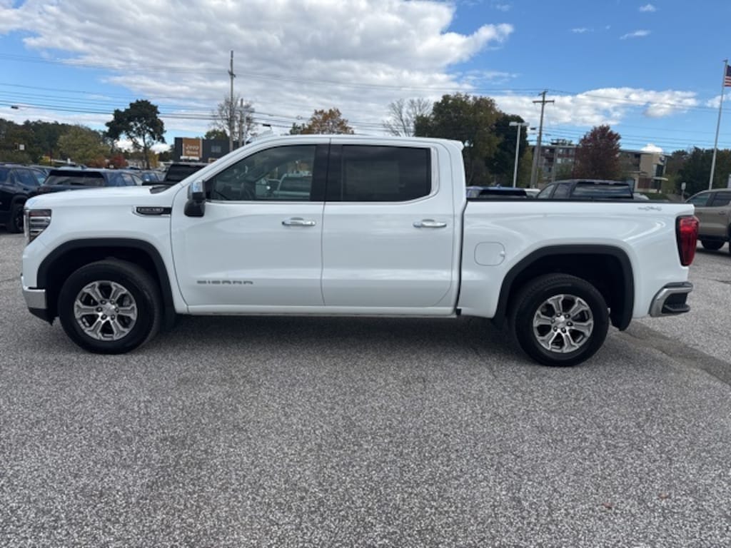 Used 2024 GMC Sierra 1500 SLT Truck