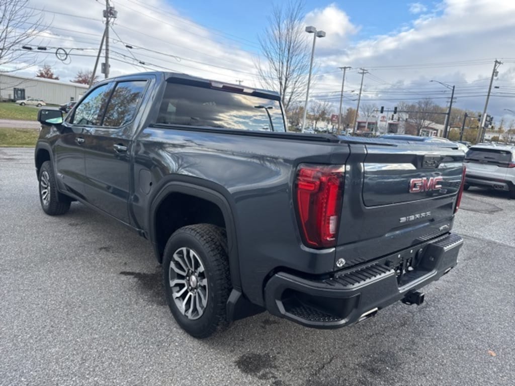 Used 2021 GMC Sierra 1500 AT4 Truck