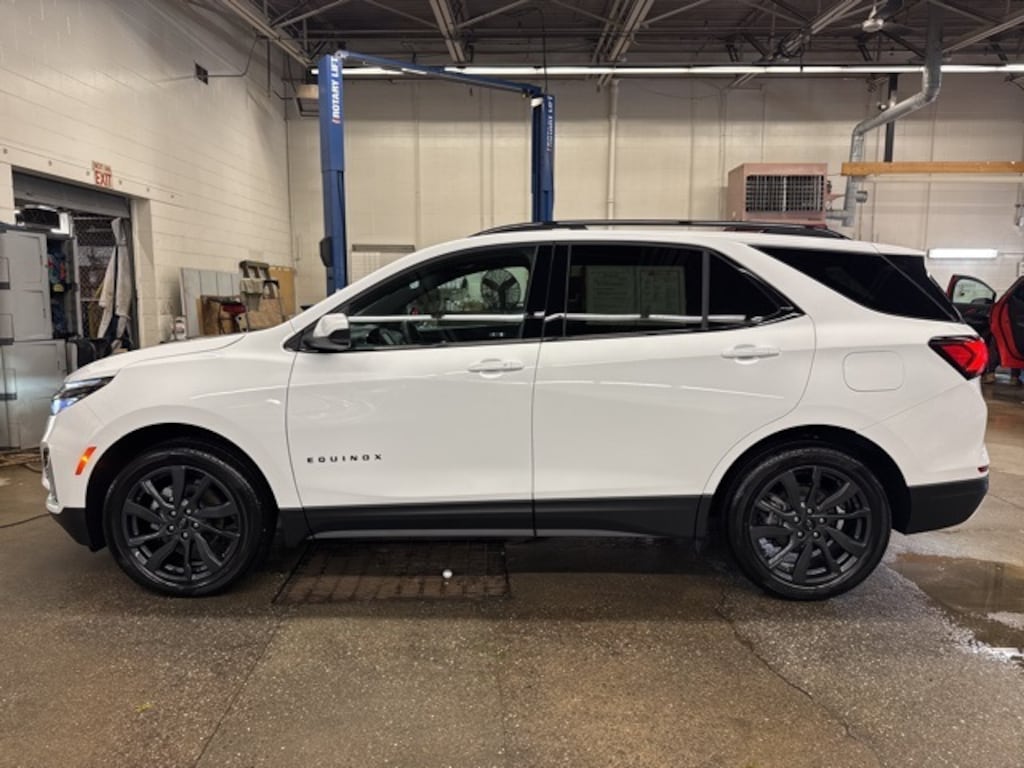 Used 2023 Chevrolet Equinox RS SUV