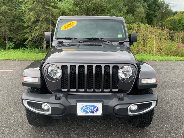 Used 2021 Jeep Gladiator Sport S with VIN 1C6HJTAG8ML583233 for sale in Burlington, VT