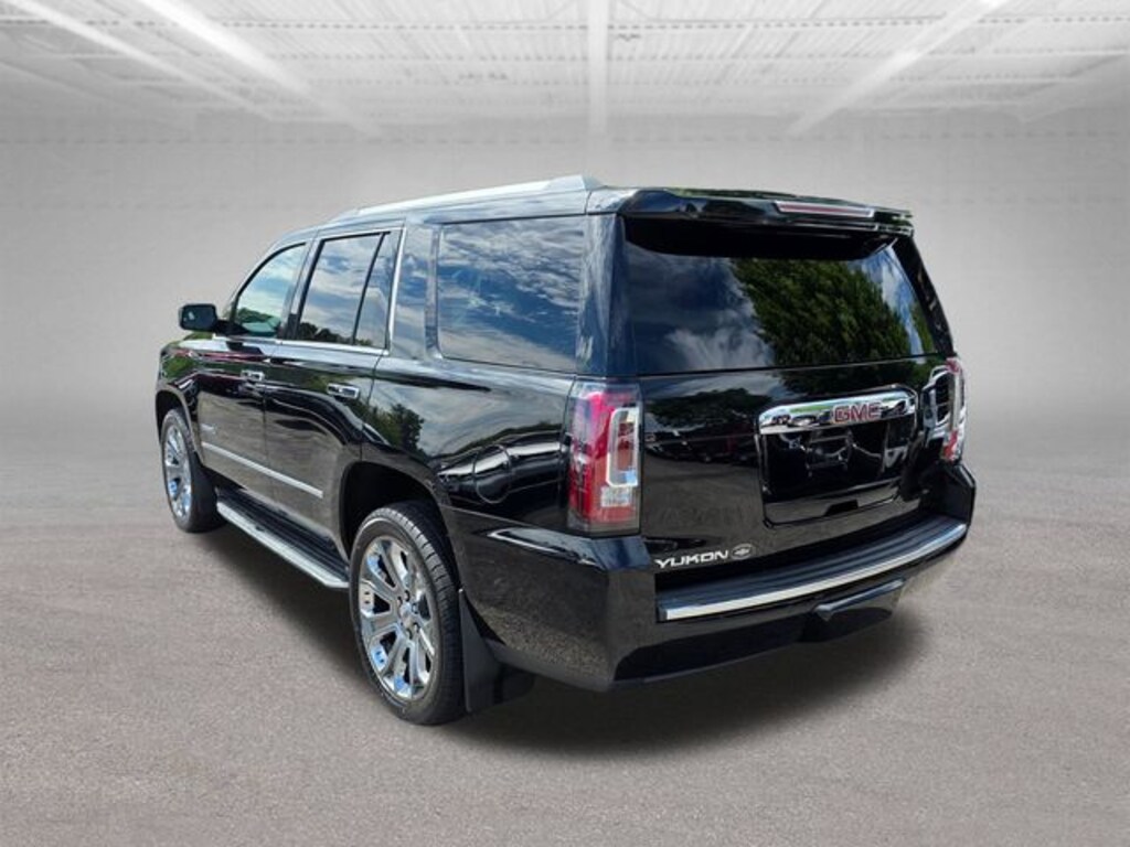 Used 2017 GMC Yukon Denali SUV