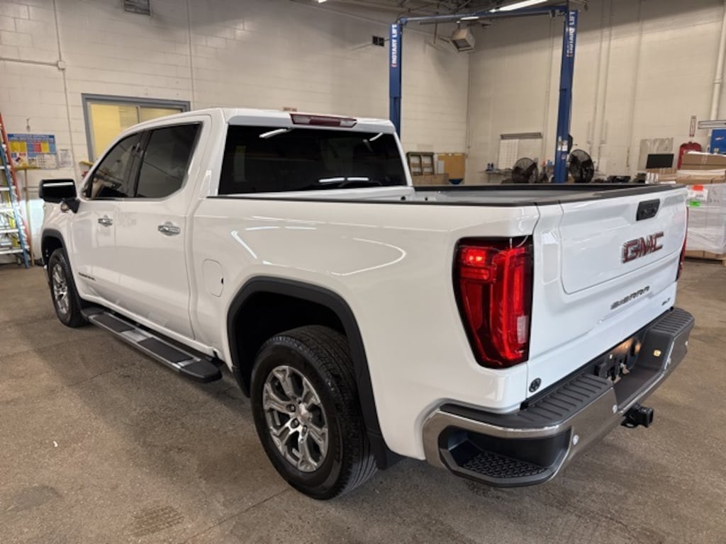 Used 2024 GMC Sierra 1500 SLT Truck