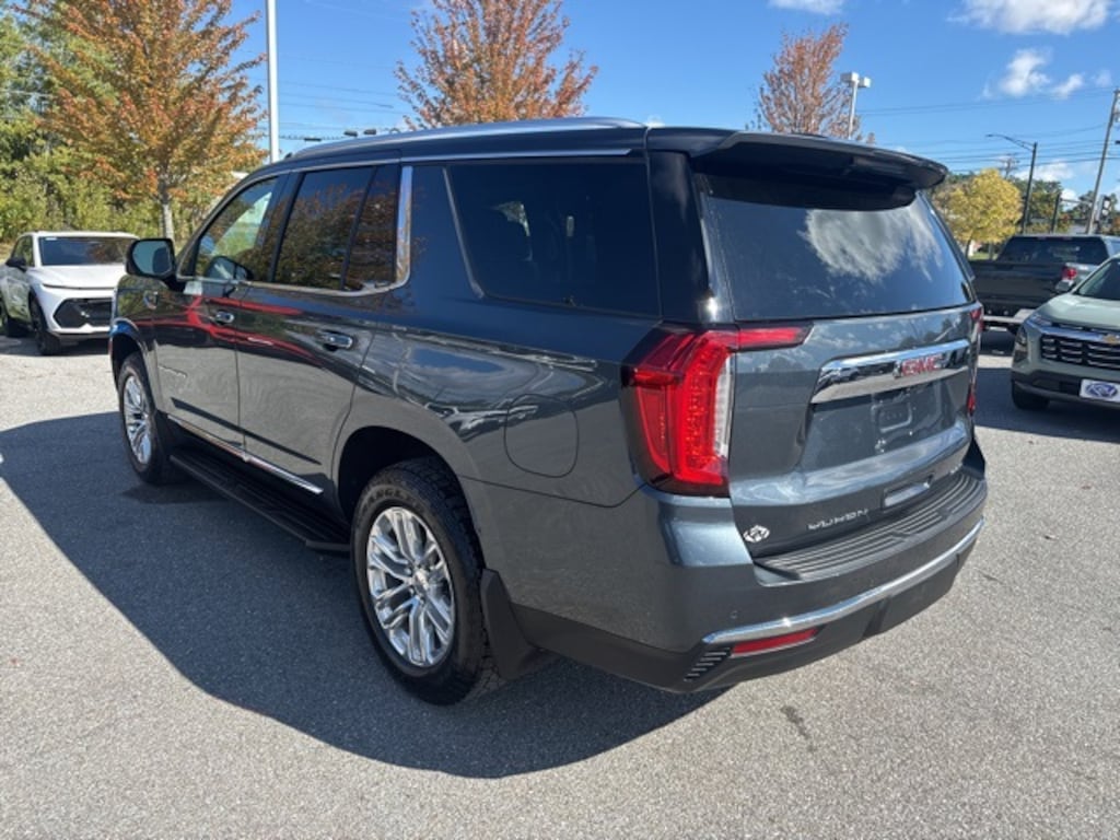 Used 2021 GMC Yukon SLT SUV