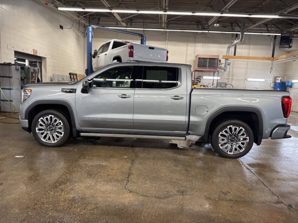 Used 2025 GMC Sierra 1500 Denali Ultimate Truck