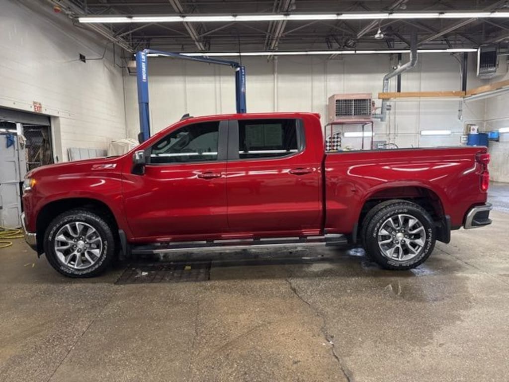 Used 2021 Chevrolet Silverado 1500 LT Truck