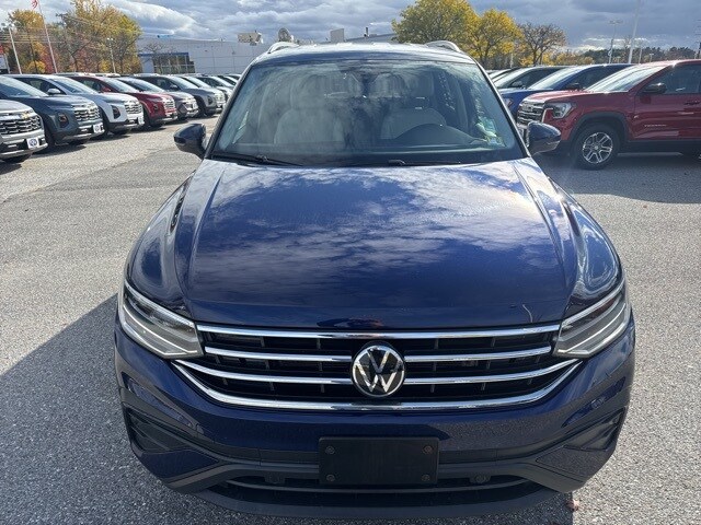 2024 Volkswagen Tiguan SE Wolfsburg Edition photo 2