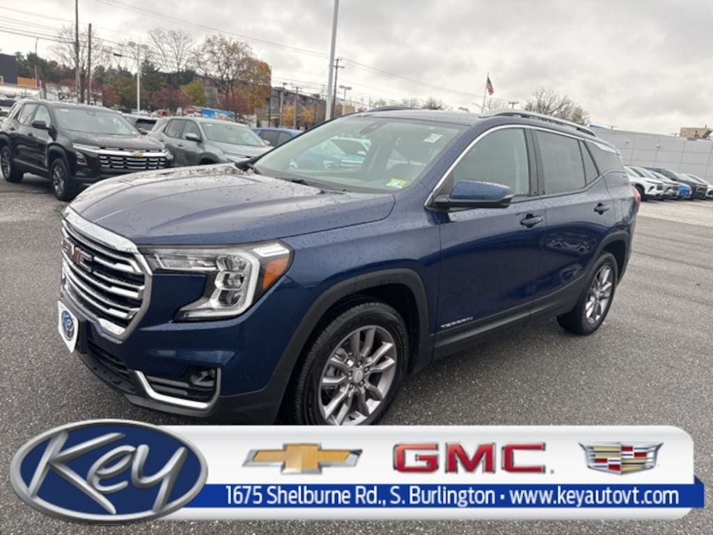Used 2023 GMC Terrain SLT SUV