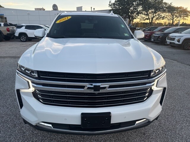 2021 Chevrolet Tahoe LT photo 2