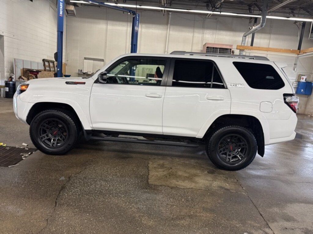 Used 2016 Toyota 4Runner SR5 SUV