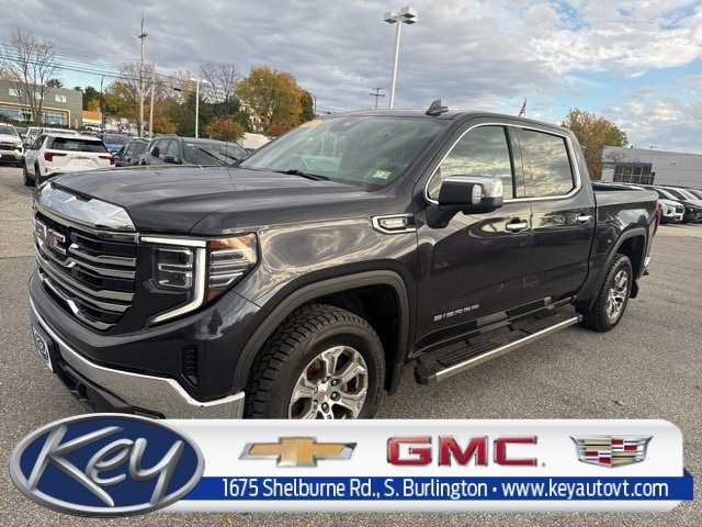 2022 GMC Sierra 1500 SLT's photo