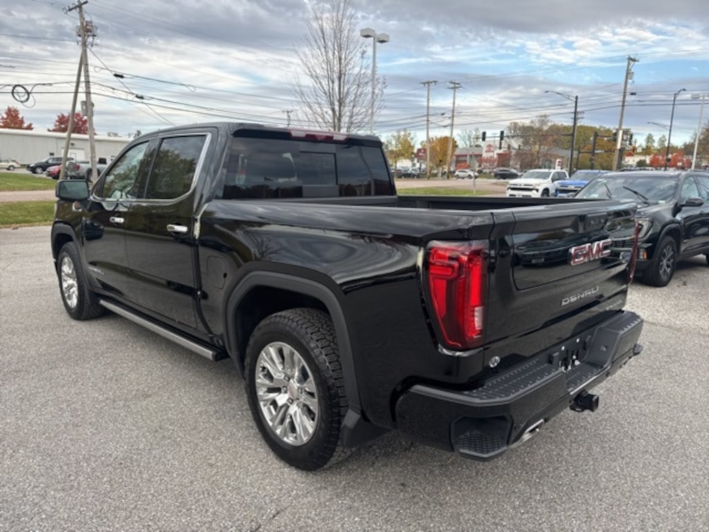 Used 2024 GMC Sierra 1500 Denali Truck