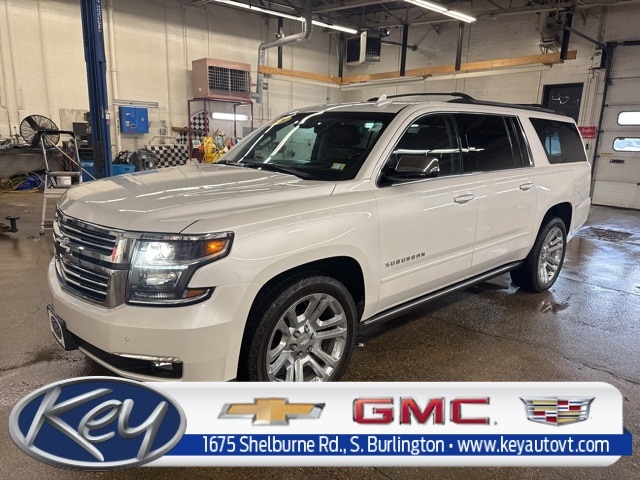 2019 Chevrolet Suburban Premier's photo