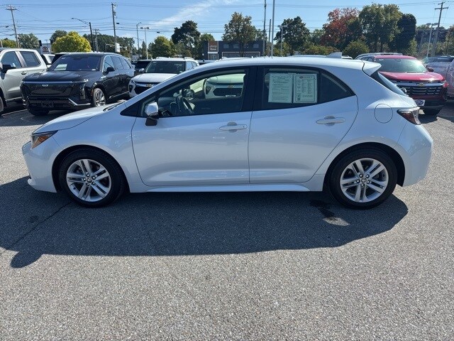 2022 Toyota Corolla SE photo 3