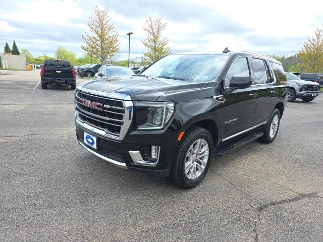 2023 GMC Yukon SLT's photo
