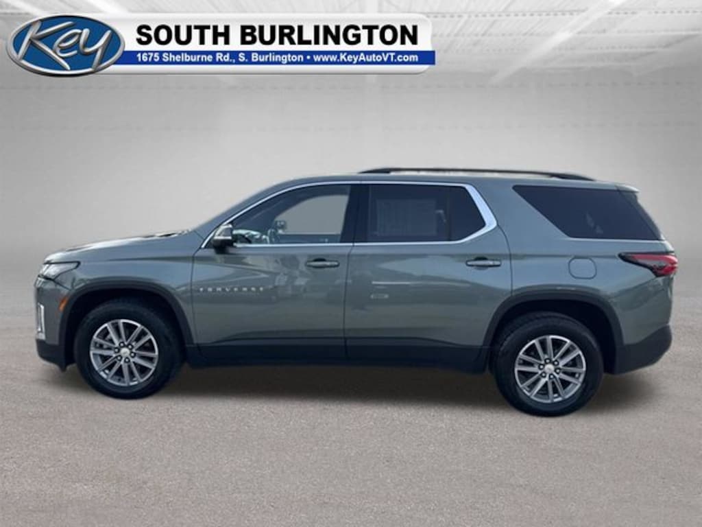 Used 2023 Chevrolet Traverse LT SUV
