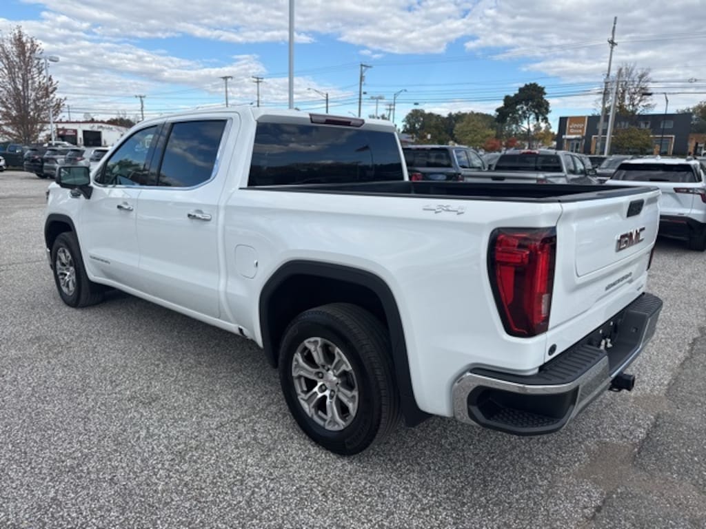 Used 2024 GMC Sierra 1500 SLT Truck