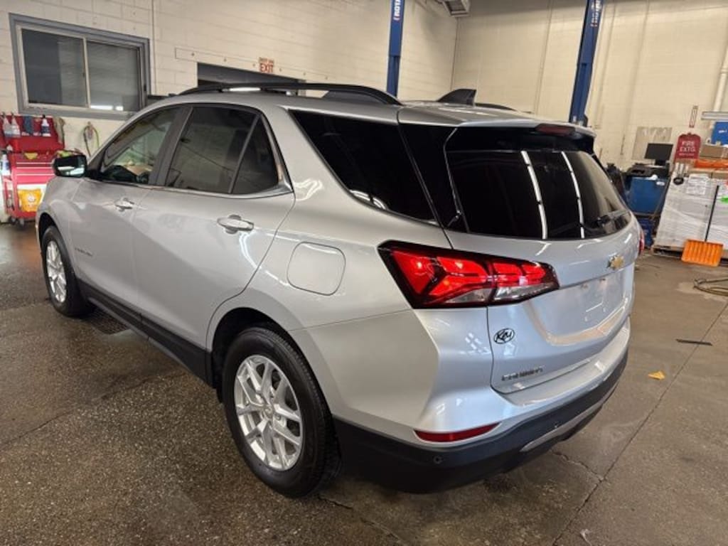 Used 2022 Chevrolet Equinox LT SUV