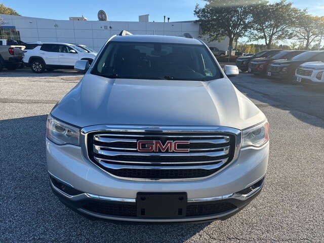 2019 Gmc Acadia SLE photo 2