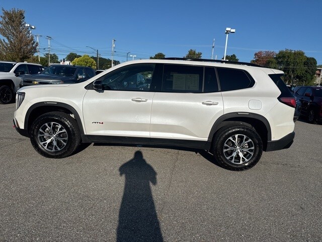 2025 Gmc Acadia AT4 photo 3