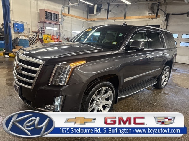 2016 Cadillac Escalade Luxury's photo