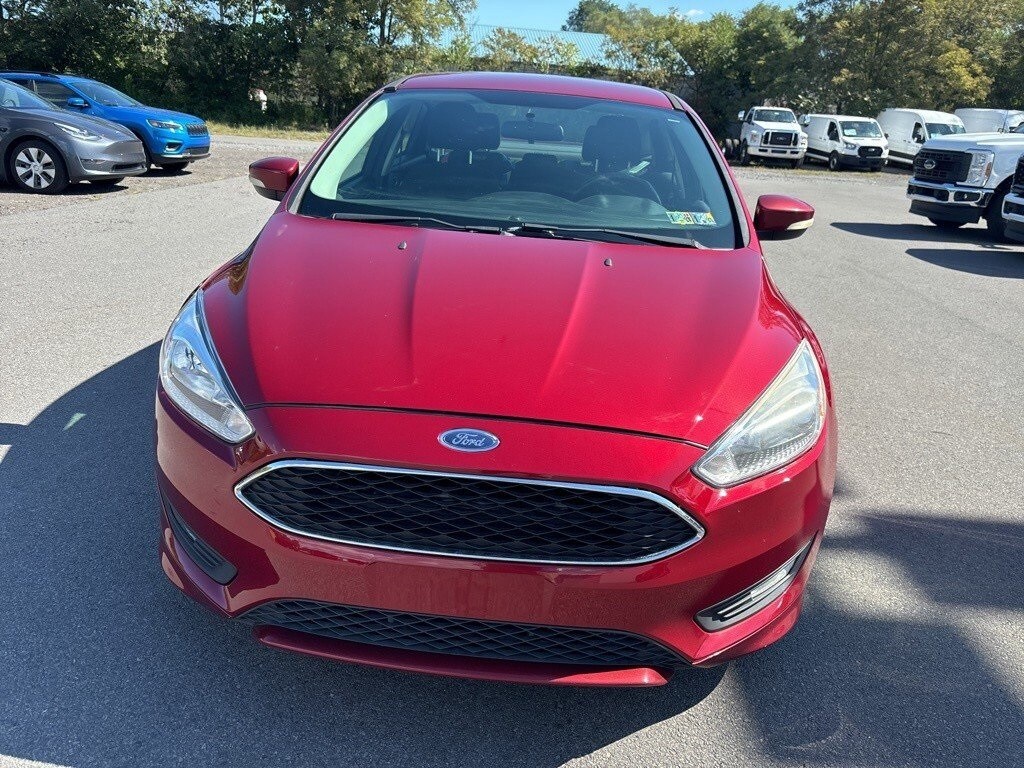 2015 Ford Focus SE photo 3