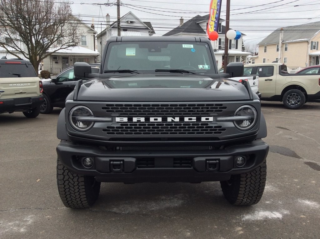 New 2025 Ford Bronco Badlands SUV