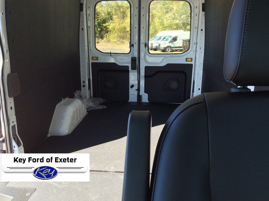 2025 Ford Transit Van Base - Photo 34