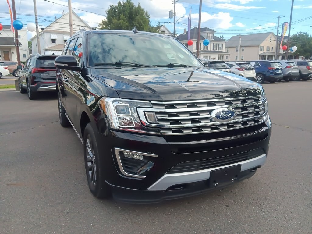 2021 Ford Expedition Limited photo 2