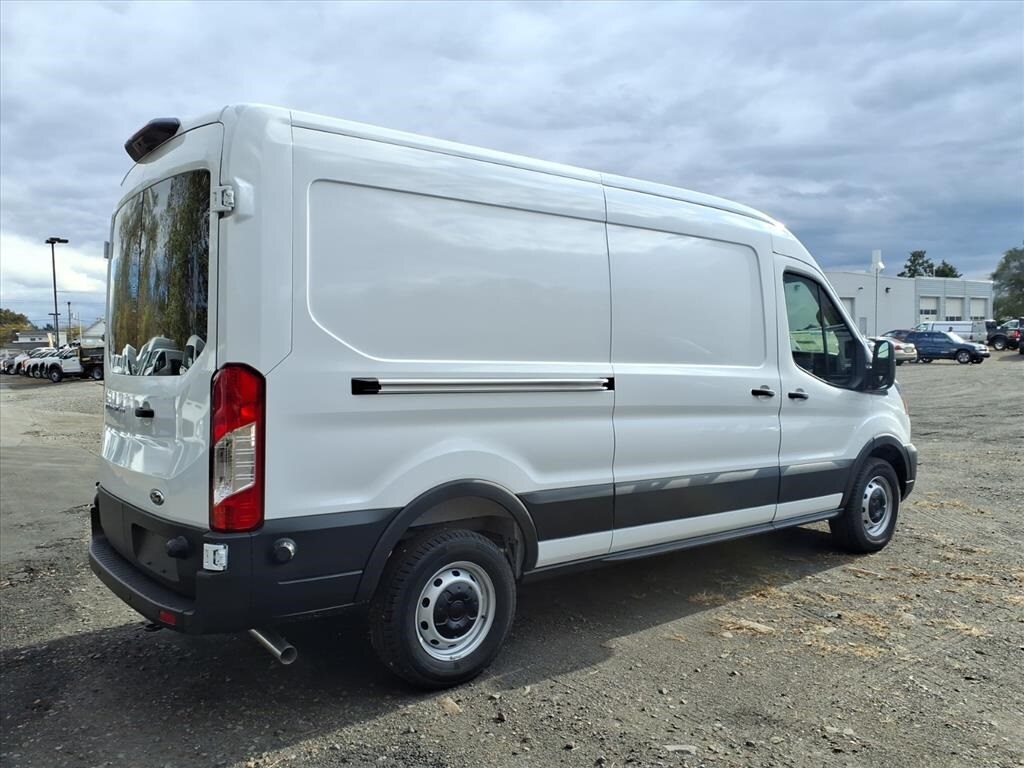 2025 Ford Transit photo 3