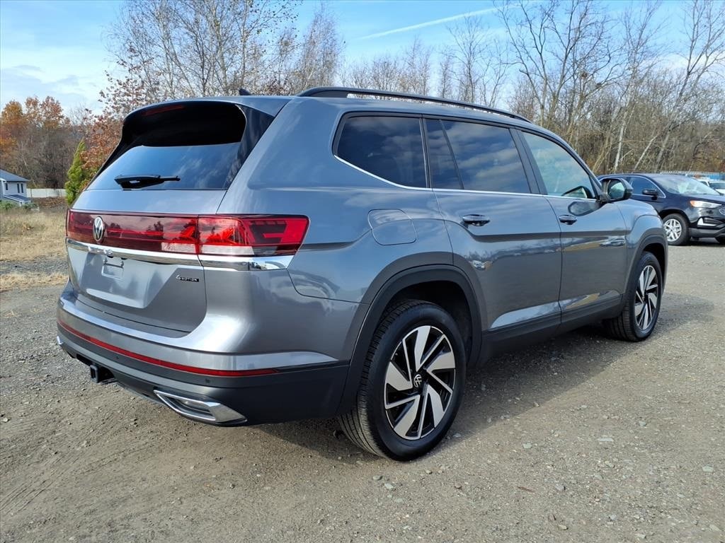 Certified 2024 Volkswagen Atlas 2.0T SE w/Technology SUV