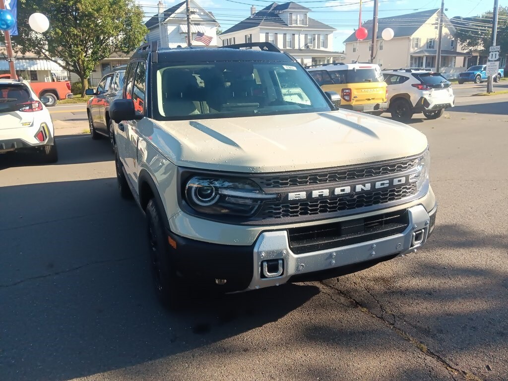 2025 Ford Bronco Sport Badlands photo 2
