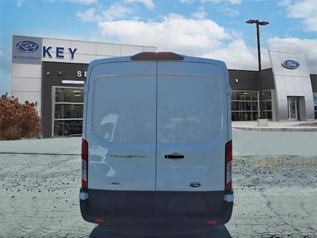 2025 Ford Transit photo 4